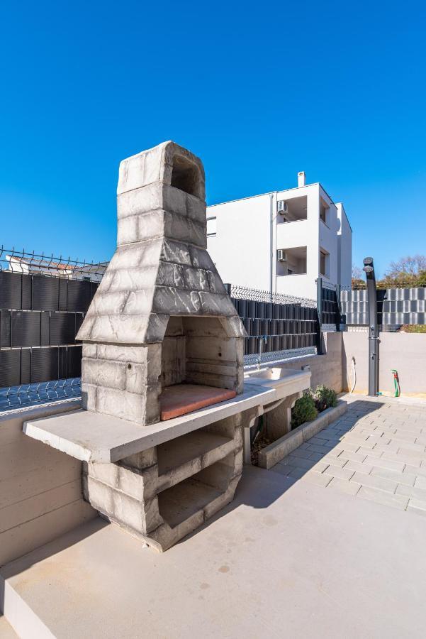 Aurelia Apartment *
